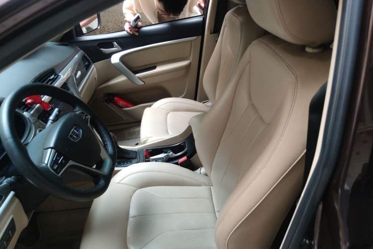 Used Geely Auto Emgrand 2017 Sedan Million Edition 1.5L CVT Luxury Model Left Front Seat
