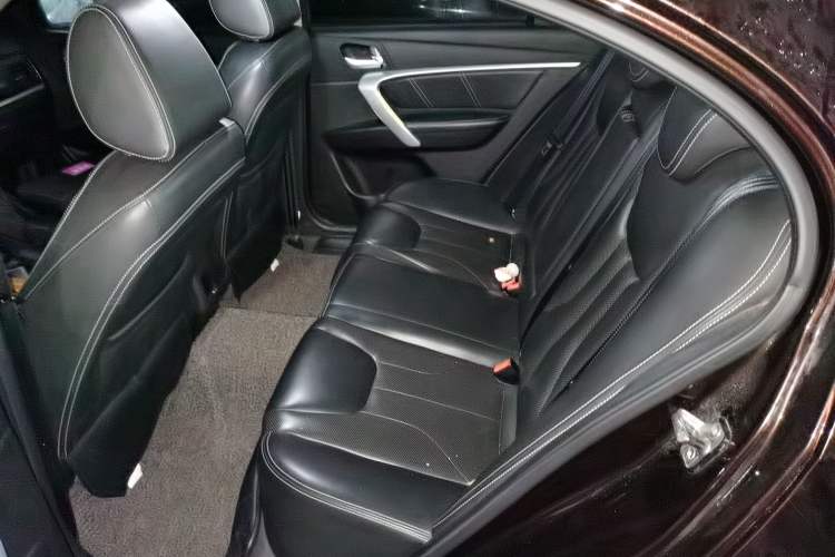 Used Geely Auto Emgrand 2017 Sedan Million Edition 1.5L Manual - Upward Version Left Rear Seat