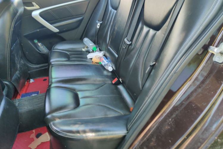 Used Geely Auto Emgrand 2017 Sedan Million Edition 1.5L Manual - Upward Version Left Rear Seat