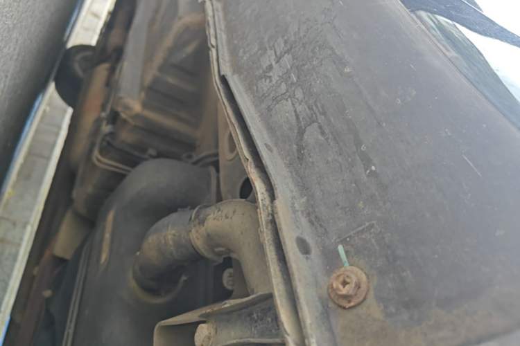 Used Geely Auto Emgrand 2017 Sedan Million Edition 1.5L CVT Upward Version Left Side Sill