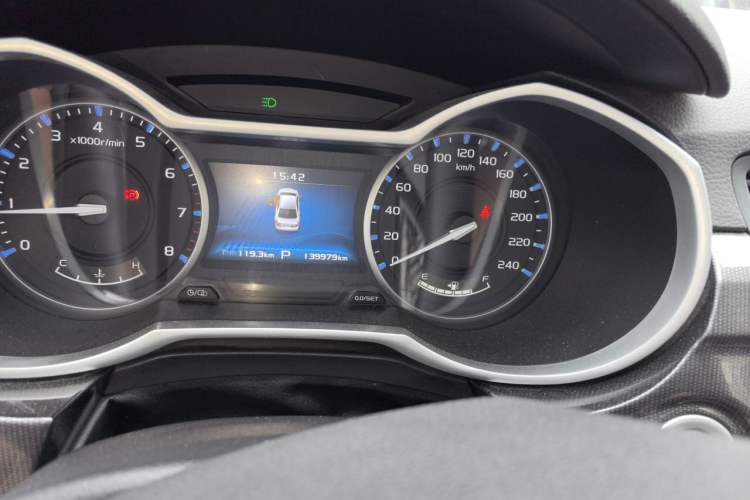 Used Geely Auto Emgrand 2017 Sedan Million Edition 1.5L CVT Upward Connectivity Version Odometer Close Up