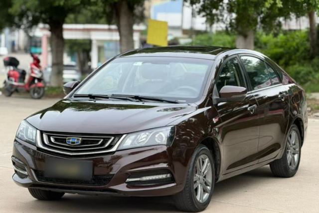 Ojetý Geely Auto Emgrand 2017 Sedan Million Edition 1.5L CVT Upward Version
