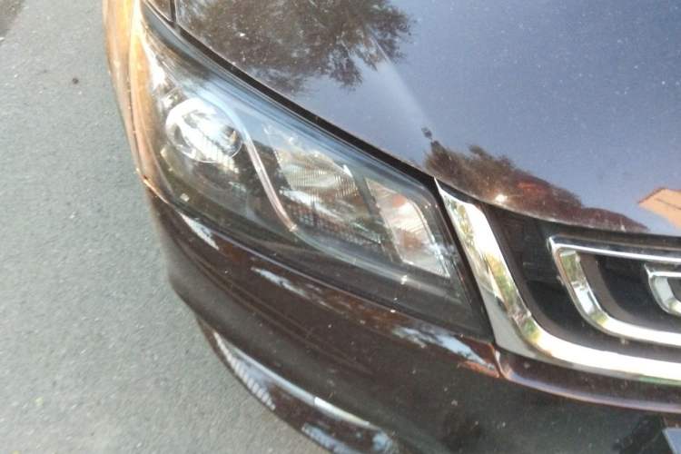 Used Geely Auto Emgrand 2017 Sedan Million Edition 1.5L CVT Upward Version Right Front Headlight
