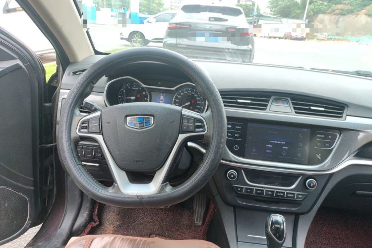Used Geely Auto Emgrand 2017 Sedan Million Edition 1.5L CVT Upward Version Steering Wheel