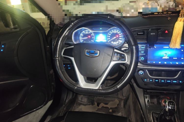 Used Geely Auto Emgrand 2017 Hatchback RS Million Edition 1.5L Manual Upward Version Steering Wheel