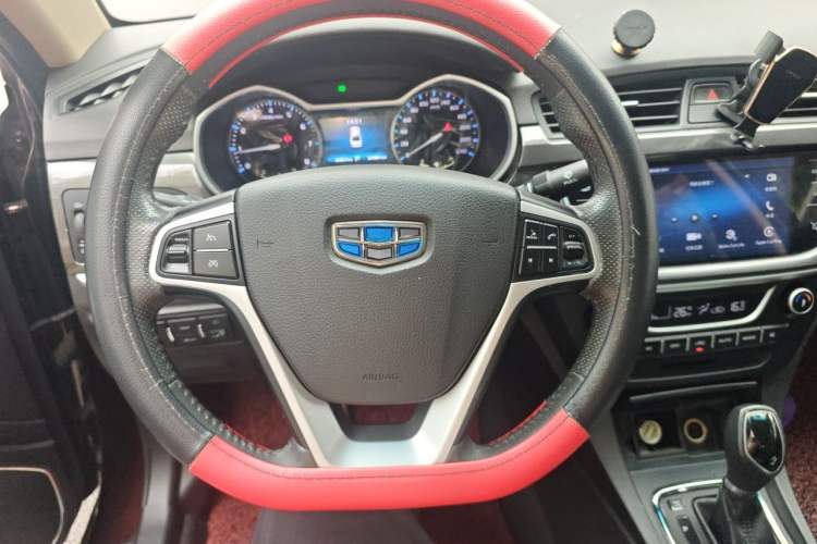 Used Geely Auto Emgrand 2017 Sedan Million Edition 1.5L CVT Upward Version Steering Wheel