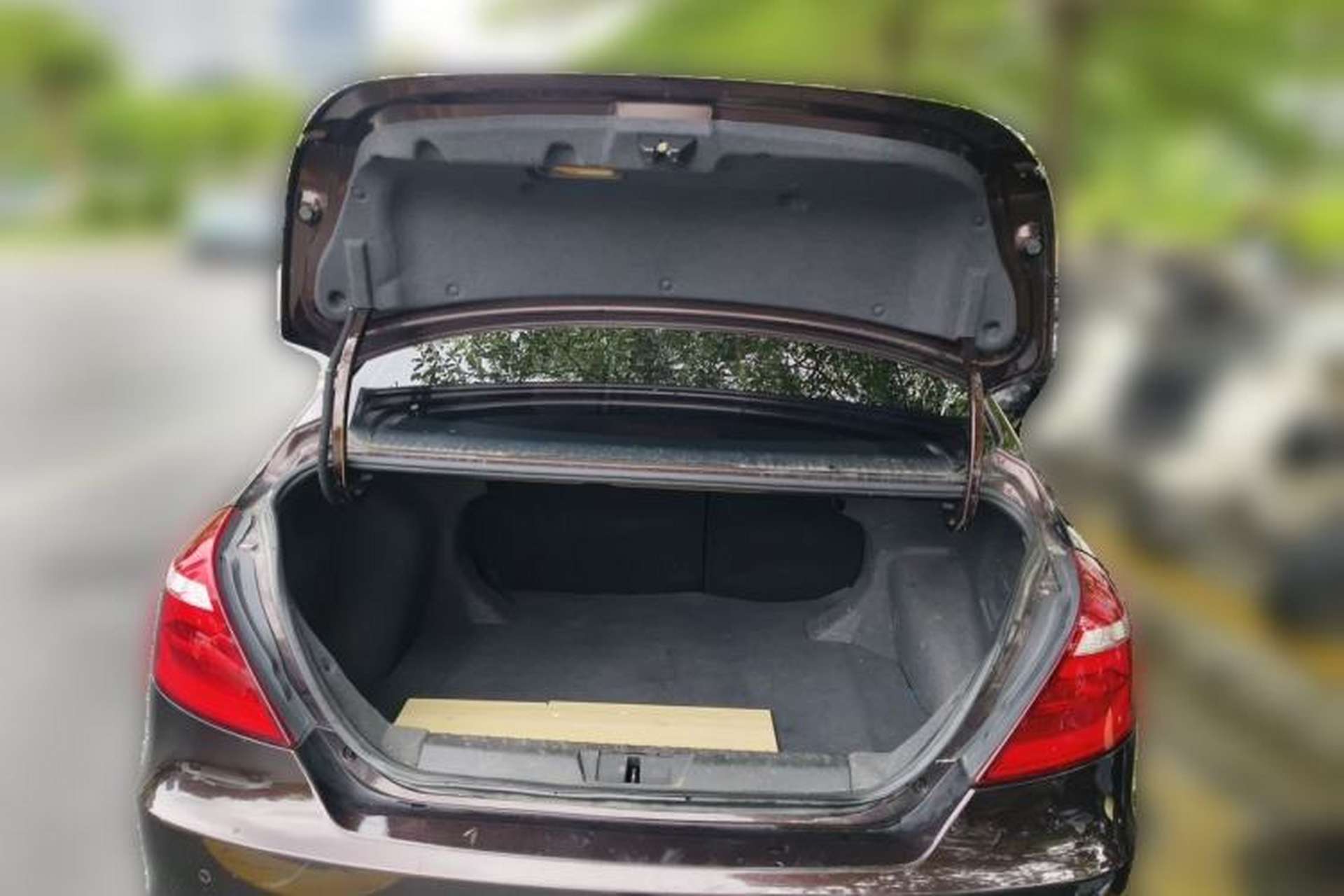Used Geely Auto Emgrand 2017 Sedan Million Edition 1.5L CVT Upward Version Trunk