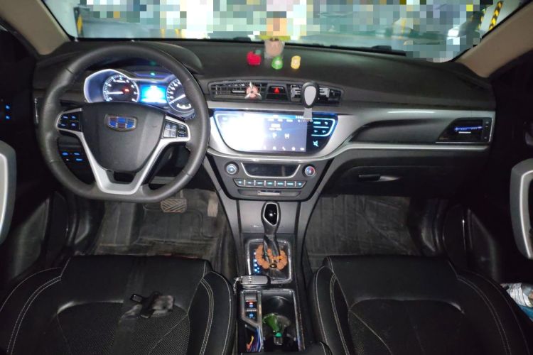 Used Geely Auto Emgrand 2017 Sedan Million Edition 1.5L CVT Upward Connectivity Version Center Console
