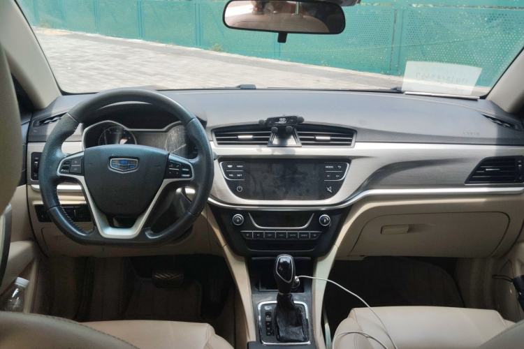 Used Geely Auto Emgrand 2017 Sedan Million Edition 1.5L CVT Luxury Model Center Console