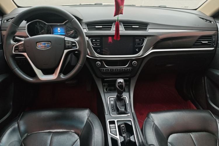 Used Geely Auto Emgrand 2017 Sedan Million Edition 1.5L CVT Upward Version Center Console
