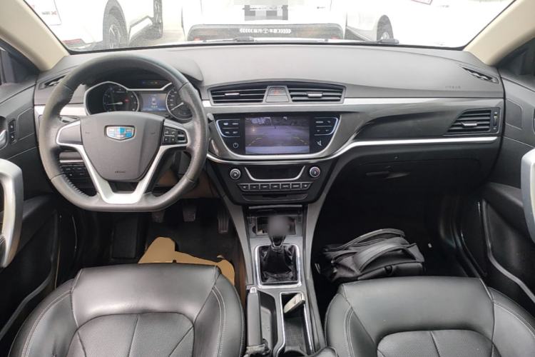 Used Geely Auto Emgrand 2017 Sedan Million Edition 1.5L Manual - Upward Version Center Console