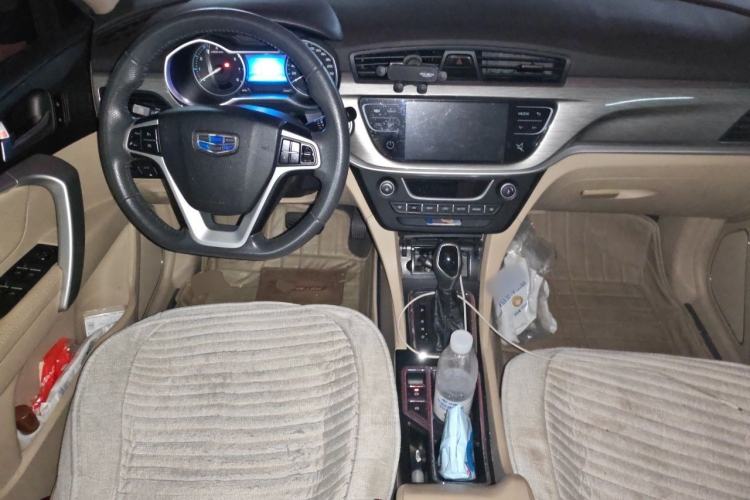 Used Geely Auto Emgrand 2017 Sedan Million Edition 1.5L CVT Luxury Model Center Console