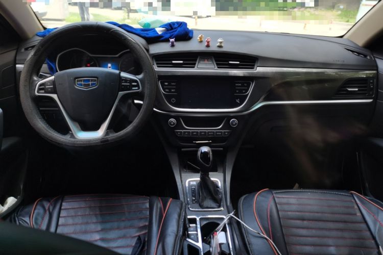 Used Geely Auto Emgrand 2017 Sedan Million Edition 1.5L CVT Upward Connectivity Version Center Console