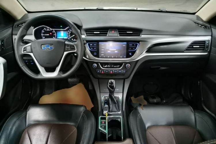 Used Geely Auto Emgrand 2017 Hatchback RS Million Edition 1.5L CVT Upward Version Center Console