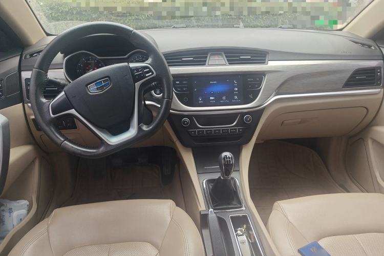 Used Geely Auto Emgrand 2017 Sedan Million Edition 1.5L Manual Luxury Model Center Console