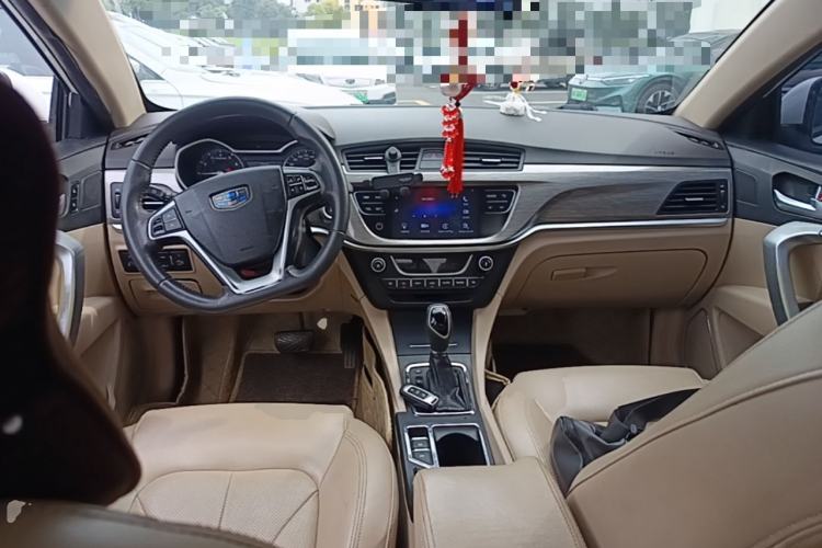 Used Geely Auto Emgrand 2017 Sedan Million Edition 1.5L CVT Luxury Model Center Console