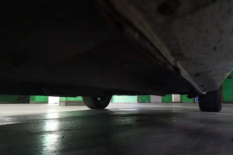 Used Geely Auto Emgrand 2017 Sedan Million Edition 1.5L CVT Upward Version Chassis Front Left