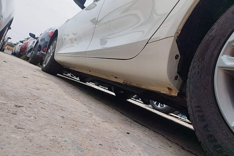 Used Geely Auto Emgrand 2017 Sedan Million Edition 1.5L Manual - Upward Version Chassis Rear Left