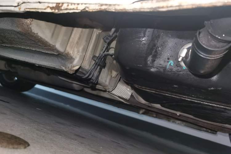 Used Geely Auto Emgrand 2017 Sedan Million Edition 1.5L CVT Upward Connectivity Version Chassis Rear Left
