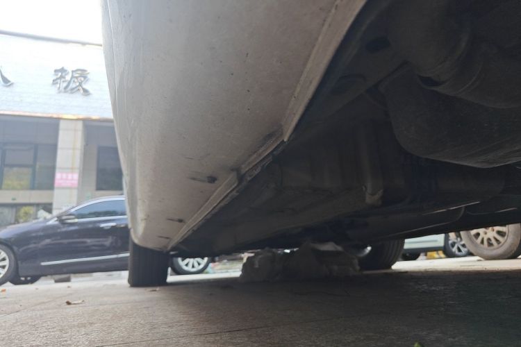 Used Geely Auto Emgrand 2017 Sedan Million Edition 1.5L CVT Upward Connectivity Version Chassis Rear Left