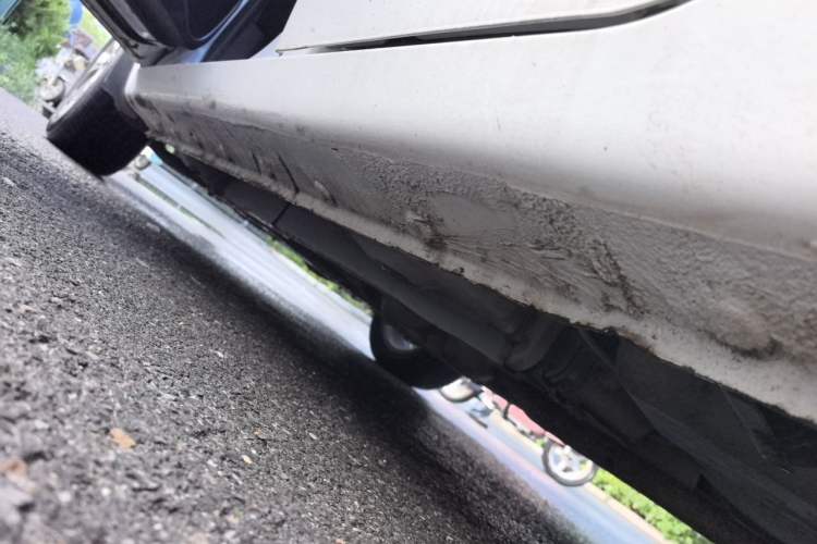 Used Geely Auto Emgrand 2017 Sedan Million Edition 1.5L Manual Upward Connect Version Chassis Rear Left