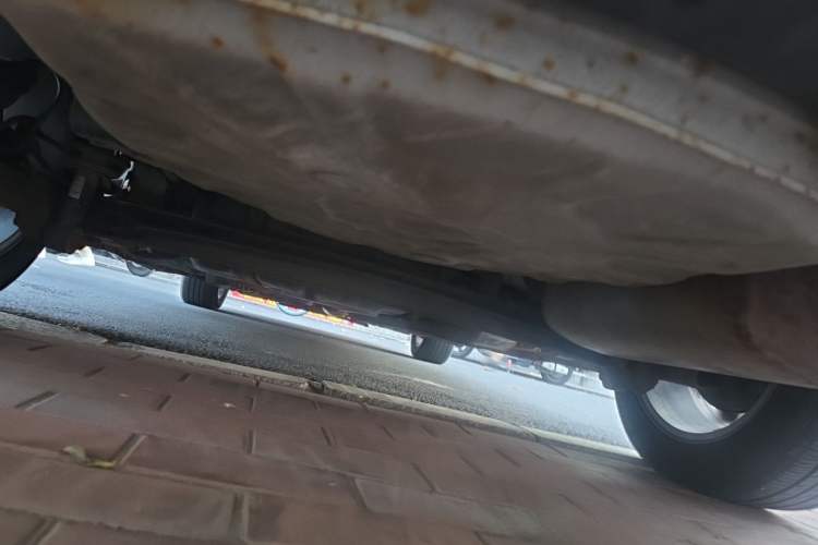Used Geely Auto Emgrand 2017 Sedan Million Edition 1.5L CVT Upward Version Chassis Rear