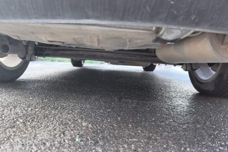 Used Geely Auto Emgrand 2017 Sedan Million Edition 1.5L Manual Upward Connect Version Chassis Rear