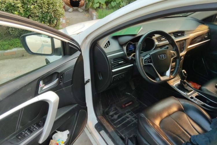 Used Geely Auto Emgrand 2017 Sedan Million Edition 1.5L CVT Luxury Model Driver Seat