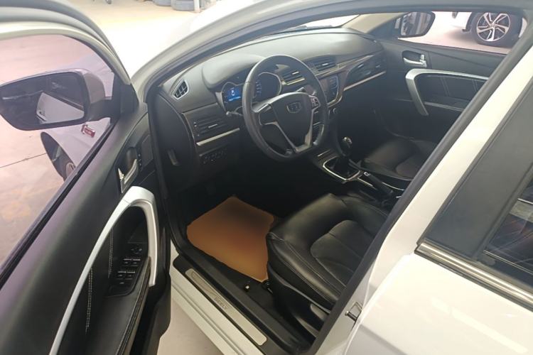 Used Geely Auto Emgrand 2017 Sedan Million Edition 1.5L Manual - Upward Version Driver Seat