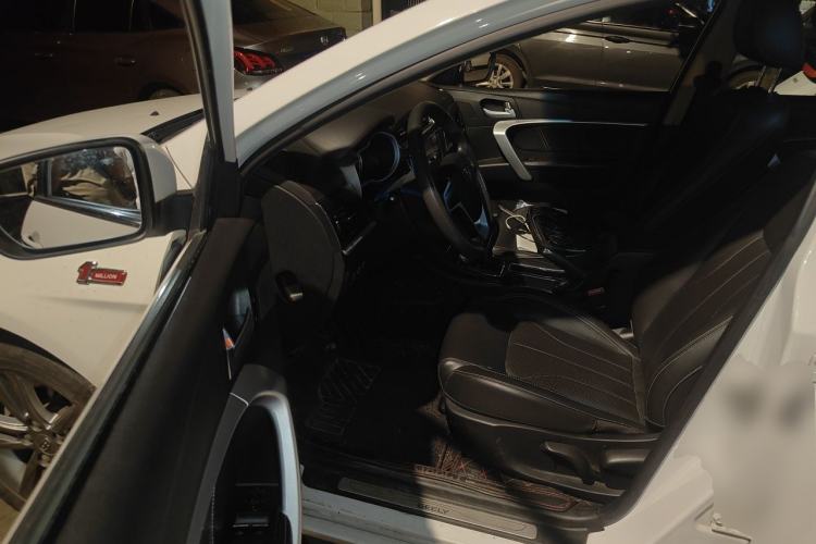 Used Geely Auto Emgrand 2017 Sedan Million Edition 1.5L Manual - Upward Version Driver Seat