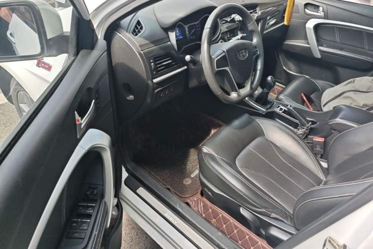 Used Geely Auto Emgrand 2017 Sedan Million Edition 1.5L Manual - Upward Version Driver Seat