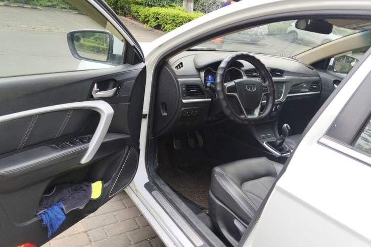 Used Geely Auto Emgrand 2017 Sedan Million Edition 1.5L Manual - Upward Version Driver Seat