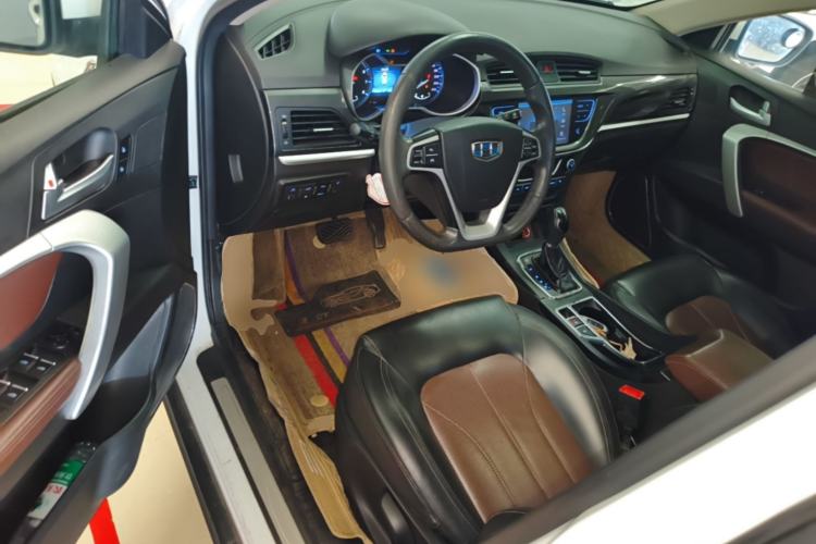 Used Geely Auto Emgrand 2017 Hatchback RS Million Edition 1.5L CVT Upward Version Driver Seat