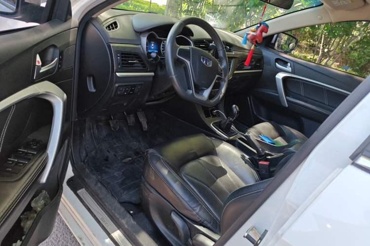 Used Geely Auto Emgrand 2017 Sedan Million Edition 1.5L Manual - Upward Version Driver Seat