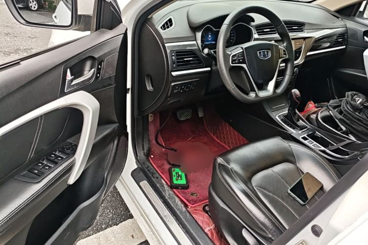 Used Geely Auto Emgrand 2017 Sedan Million Edition 1.5L CVT Upward Version Driver Seat
