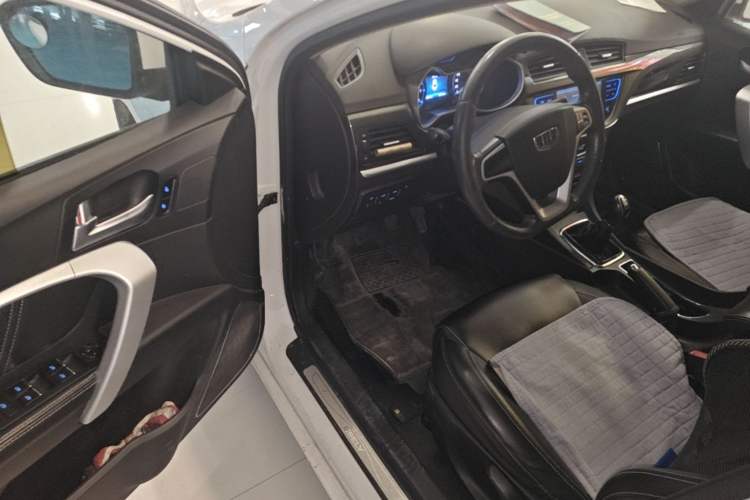 Used Geely Auto Emgrand 2017 Sedan Million Edition 1.5L Manual - Upward Version Driver Seat