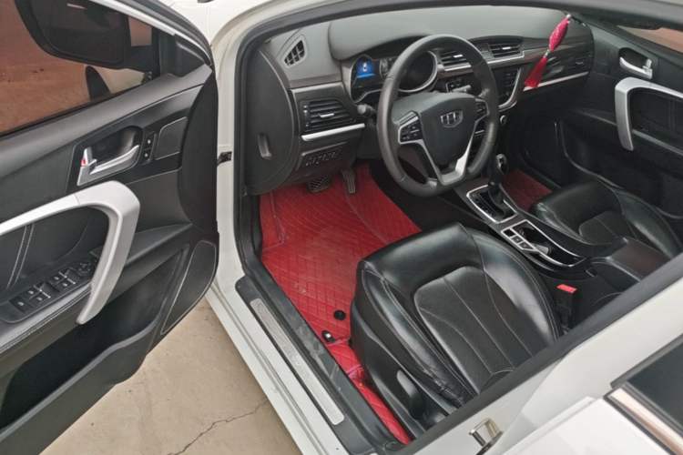 Used Geely Auto Emgrand 2017 Sedan Million Edition 1.5L CVT Upward Version Driver Seat