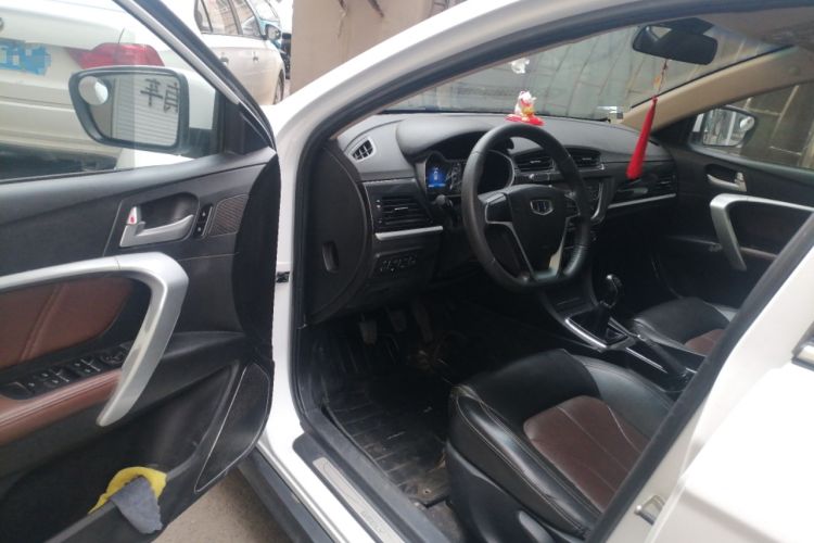 Used Geely Auto Emgrand 2017 Hatchback RS Million Edition 1.5L Manual Upward Version Driver Seat