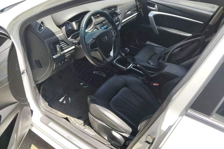 Used Geely Auto Emgrand 2017 Sedan Million Edition 1.5L Manual - Upward Version Driver Seat