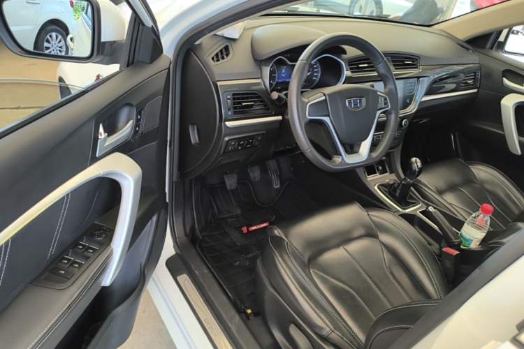 Used Geely Auto Emgrand 2017 Sedan Million Edition 1.5L Manual - Upward Version Driver Seat