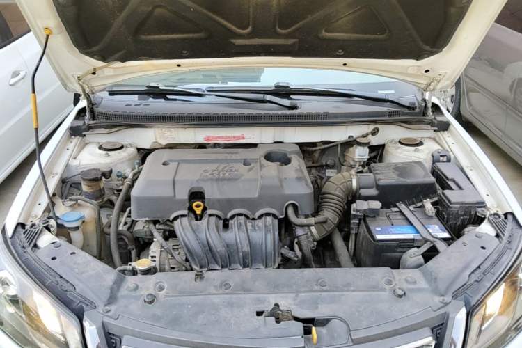 Used Geely Auto Emgrand 2017 Sedan Million Edition 1.5L Manual Luxury Model Engine Bay