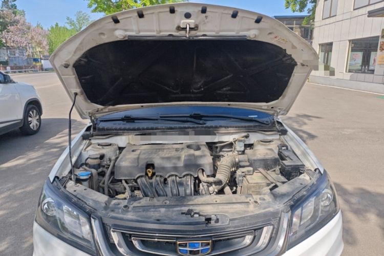 Used Geely Auto Emgrand 2017 Sedan Million Edition 1.5L Manual Luxury Model Engine Bay