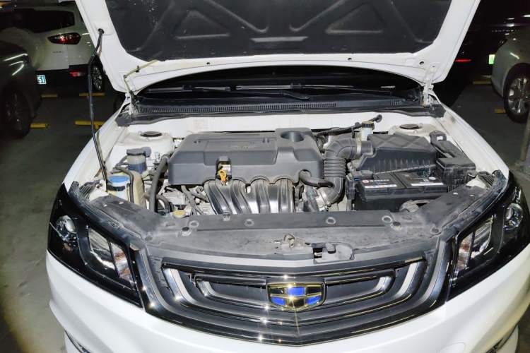 Used Geely Auto Emgrand 2017 Sedan Million Edition 1.5L CVT Upward Version Engine Bay