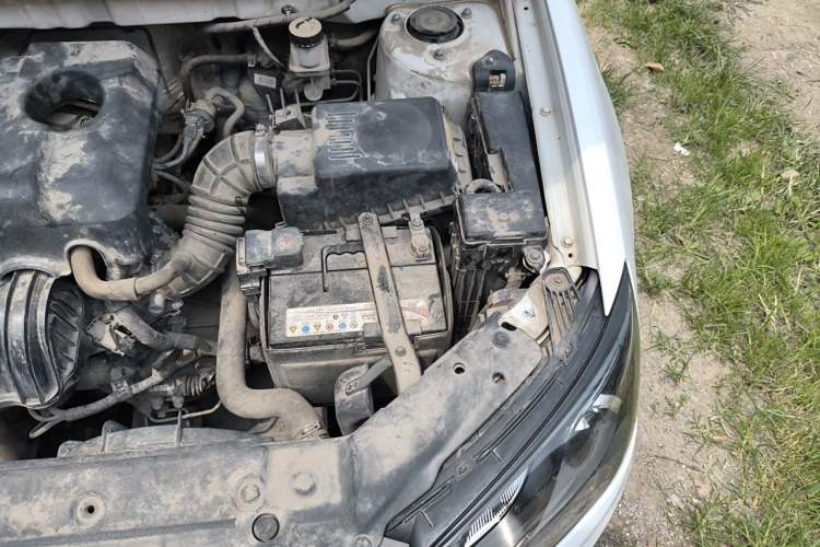 Used Geely Auto Emgrand 2017 Sedan Million Edition 1.5L Manual - Upward Version Engine Bay Left