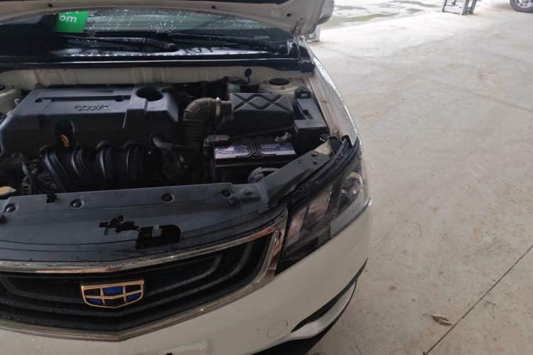 Used Geely Auto Emgrand 2017 Hatchback RS Million Edition 1.5L CVT Upward Version Engine Bay Left