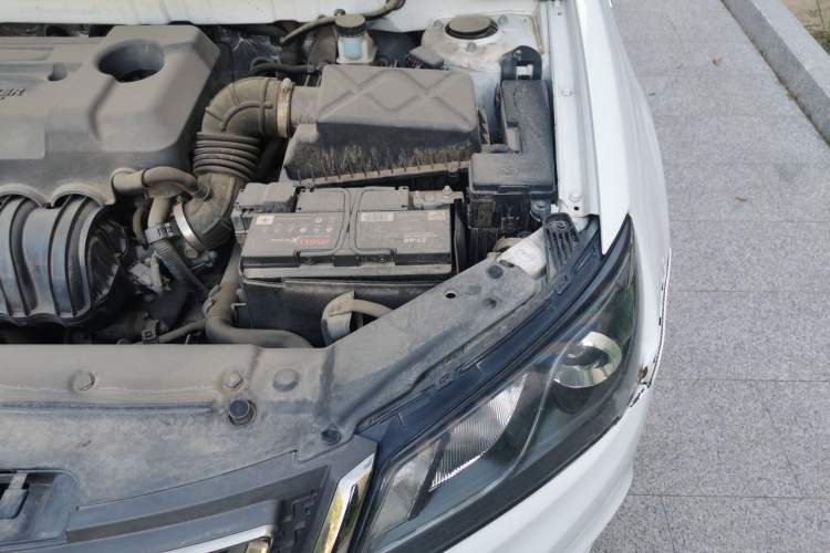Used Geely Auto Emgrand 2017 Sedan Million Edition 1.5L CVT Upward Version Engine Bay Left