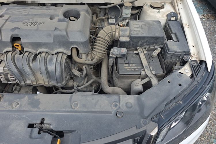 Used Geely Auto Emgrand 2017 Sedan Million Edition 1.5L Manual - Upward Version Engine Bay Left