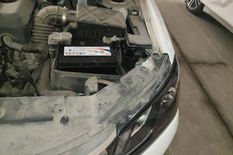 Used Geely Auto Emgrand 2017 Hatchback RS Million Edition 1.5L CVT Upward Version Engine Bay Left