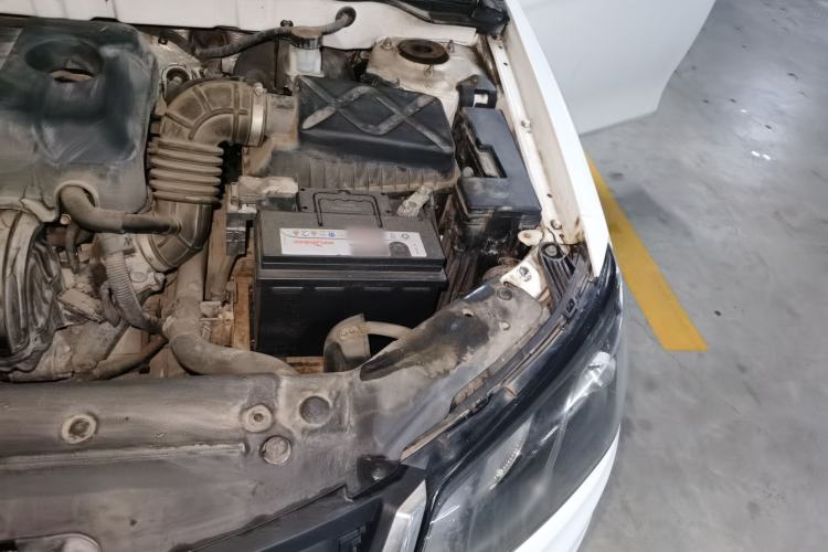 Used Geely Auto Emgrand 2017 Sedan Million Edition 1.5L CVT Upward Connectivity Version Engine Bay Left