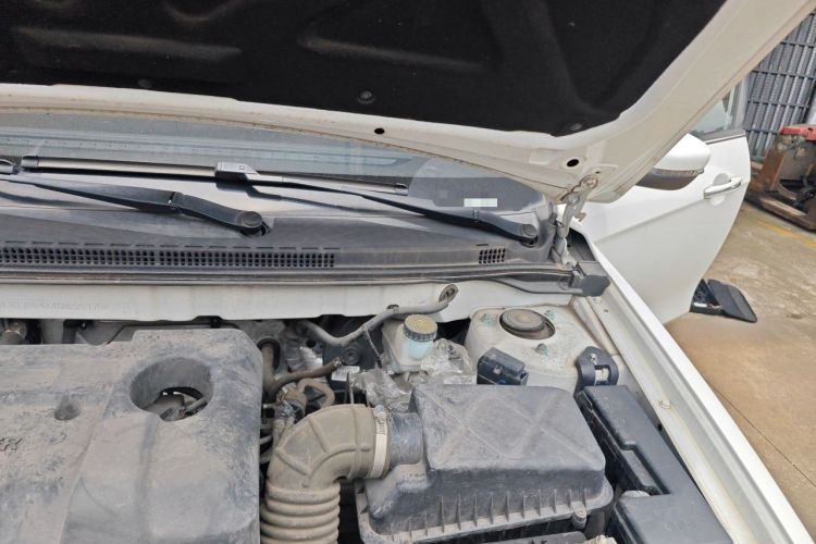 Used Geely Auto Emgrand 2017 Sedan Million Edition 1.5L CVT Upward Version Engine Bay Left